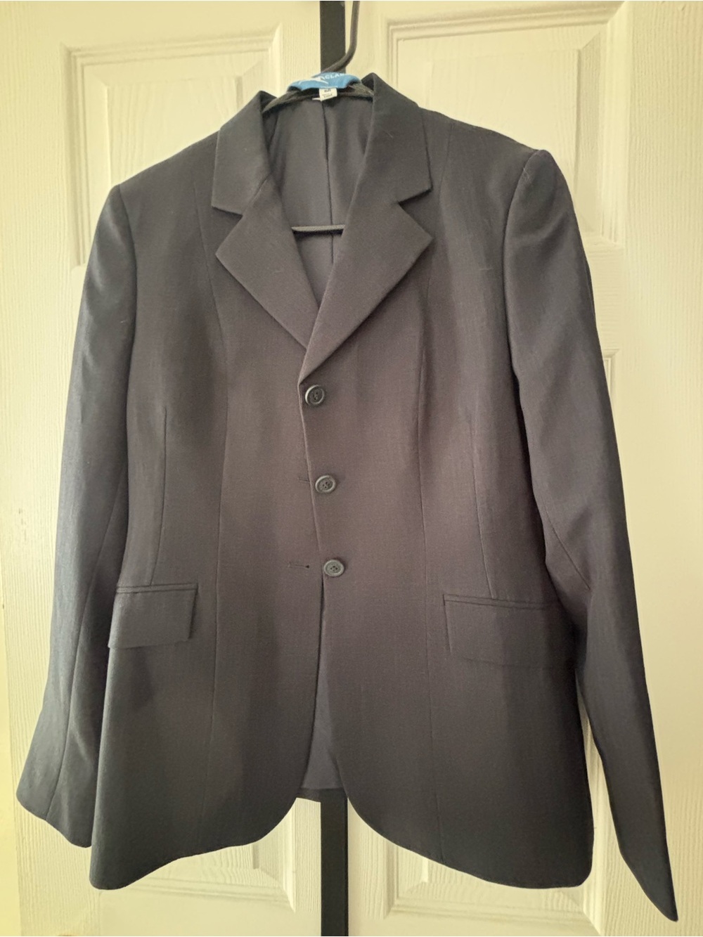 R.J Classic 6R Blue label Devon show coat in Navy Herringbone. New without tags